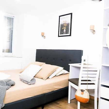 Budapest City Center, Nicely Renovated Apartment With 3 Bedrooms Buitenkant foto